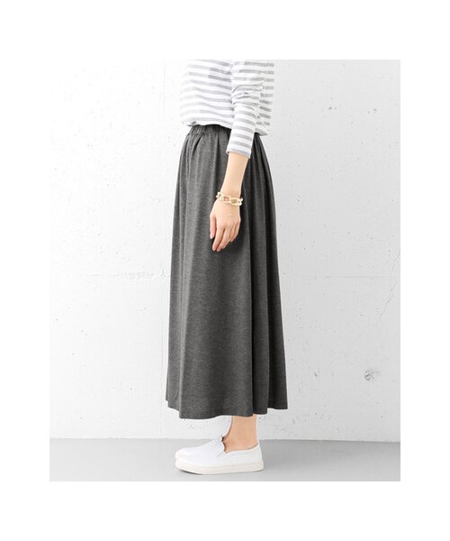 URBAN RESEARCH DOORS（アーバンリサーチドアーズ）の「カットソーギャザーロングスカート（スカート・レディース・NAVY/L.GRAY/CHARCOAL・one）」の12枚目の写真