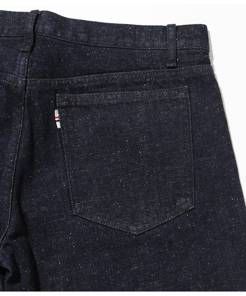 Maison Kitsune（メゾンキツネ）の「【先行予約】SLIM CUT JAPANESE DENIM（パンツ・メンズ・ネイビー・29/30/31/32）」の8枚目の写真