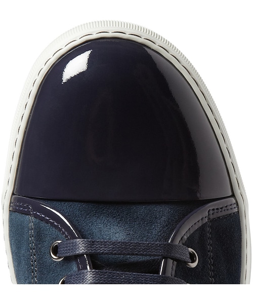 LANVIN(ランバン)の「Lanvin Suede and Patent-Leather Low Top Sneakers(スニーカー・メンズ・GREEN_440773/BLACK_397003/BLUE_360621/White_397002・UK 8 (US 9)/UK 12 (US 13)/UK 6 (US 7)/UK 9 (US 10)/UK 5 (US 6)/UK 11 (US 12)/UK 10 (US 11)/UK 7 (US 8))」の2枚目の写真