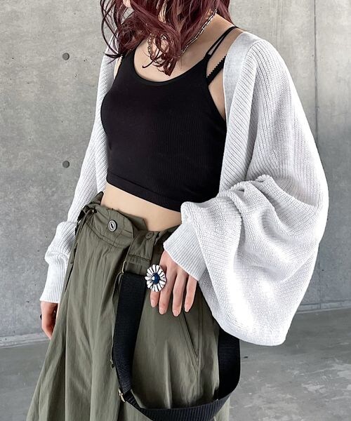 PAGEBOY（ページボーイ）の「スプリングニットボレロ（トップス・レディース・モノトーン08/ブラック09/グレージュ12/ブルー85・F）」の12枚目の写真