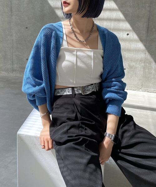 PAGEBOY（ページボーイ）の「スプリングニットボレロ（トップス・レディース・モノトーン08/ブラック09/グレージュ12/ブルー85・F）」の4枚目の写真
