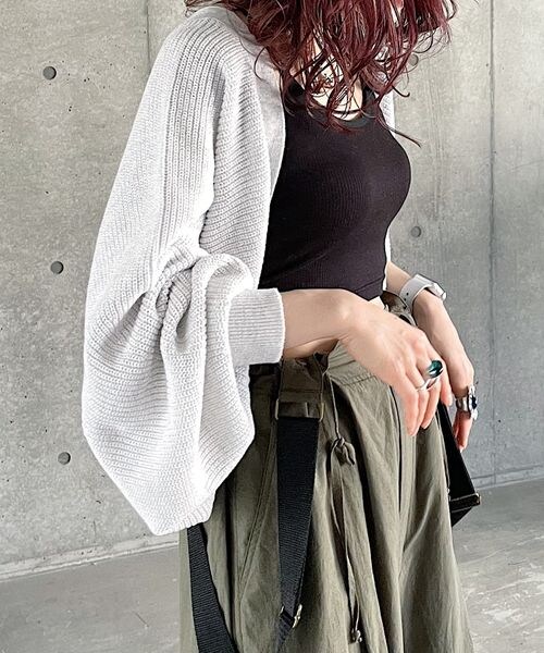 PAGEBOY（ページボーイ）の「スプリングニットボレロ（トップス・レディース・モノトーン08/ブラック09/グレージュ12/ブルー85・F）」の13枚目の写真