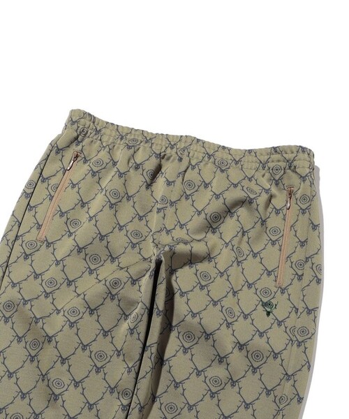 South2 West8（サウスツーウェストエイト）の「TRAINER PANT - POLY JQ.（トップス・グレー/ベージュ・M）」の3枚目の写真