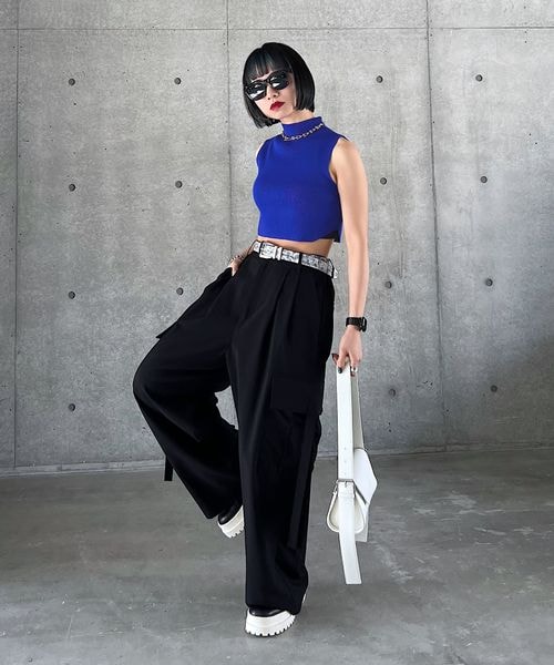 PAGEBOY（ページボーイ）の「ピッタミニハイネックノースリーブ（トップス・レディース・オフホワイト05/ブラック09/グリーン75/ブルー86・F）」の21枚目の写真