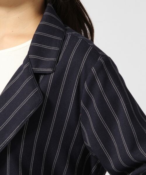 LOWRYS FARM(ローリーズファーム)の「ガウンコート(ジャケット/アウター・レディース・オフ×ブラック/ネイビー×オフ/ネイビー・M/L)」の7枚目の写真