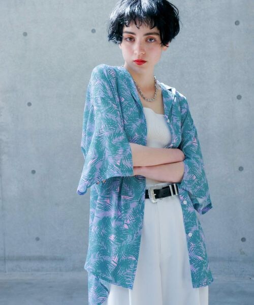 PAGEBOY(ページボーイ)の「サマーリゾートショートシャツ(トップス・レディース・モノトーン01/ピンク系25/ブルー系85・F)」の13枚目の写真