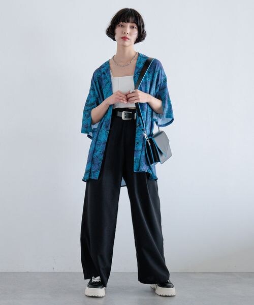 PAGEBOY(ページボーイ)の「サマーリゾートショートシャツ(トップス・レディース・モノトーン01/ピンク系25/ブルー系85・F)」の19枚目の写真