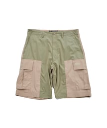 FLAGSTUFF（フラグスタフ）の「2TONE CARGO SHORTS（その他パンツ）」