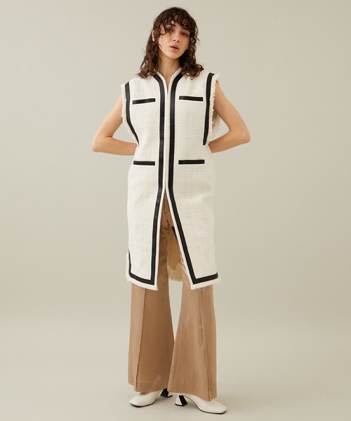 mame（マメ）の「Crafted Tweed Long Vest（その他アウター・レディース・ECRU/BLK・1/2）」の2枚目の写真