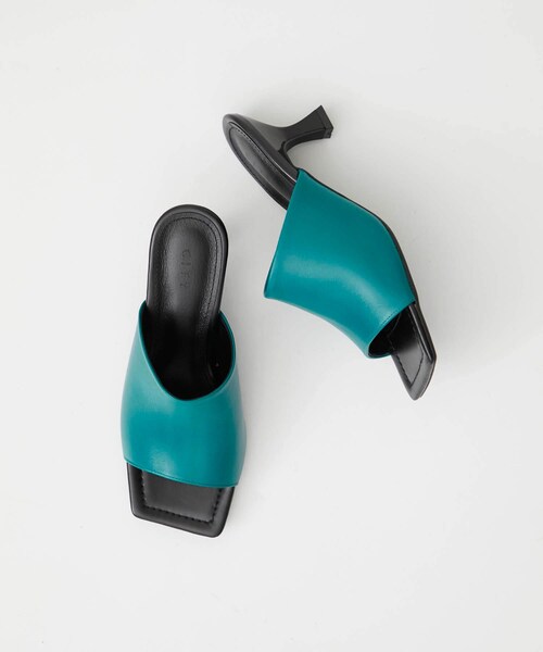 city（シティ）の「スムースレザースクエアートゥーミュール2（その他シューズ・レディース・NAT/IVR/BLK/GRN・1/2）」の3枚目の写真