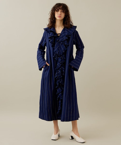 Uhr（ウーア）の「Ruffle Maxi Dress（ワンピース・レディース・BGE/TAN/NVY・36）」の2枚目の写真