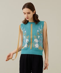 Garden flower knit vest