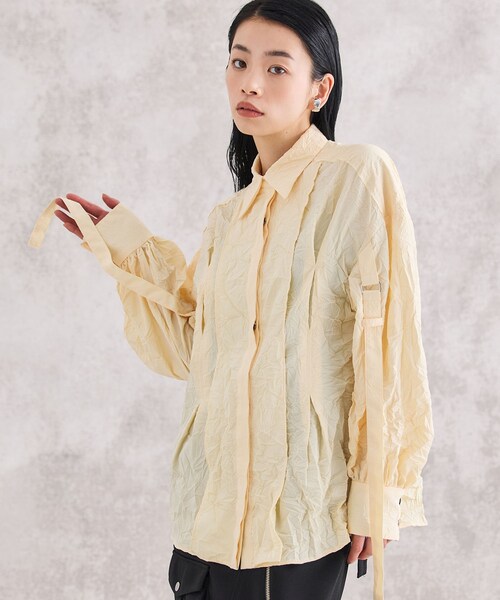 UNITED TOKYO(ユナイテッドトウキョウ)の「スコールワッシャーボリュームシャツ(シャツ/ブラウス・レディース・NAT/IVR/BLK・FREE)」の1枚目の写真
