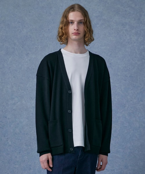 リラックスニットカーディガン