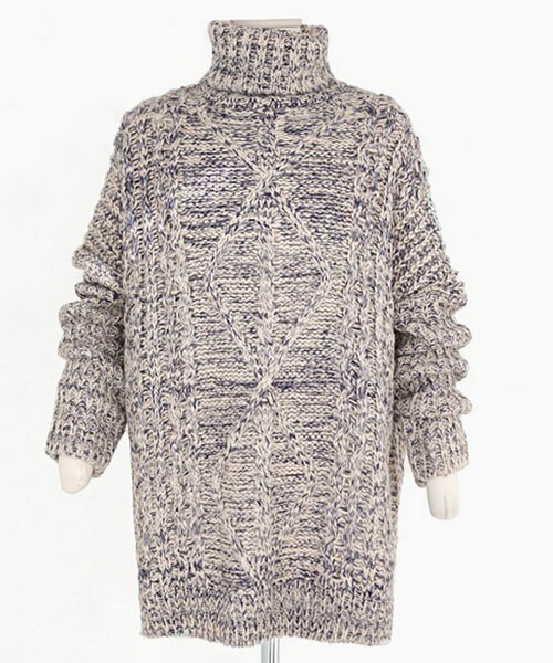 DHOLIC（ディーホリック）の「ダイヤ編みロングタートルニット（ニット/セーター・レディース・グレーベージュ/ピンクベージュ/ブルートーン/ブラックトーン・free）」の4枚目の写真