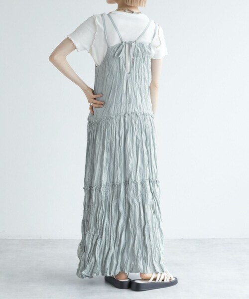 美品✨CHANEL CREATIONS シワ加工 ロングワンピース シワ加工 黒 美品✨CHANEL CREATIONS シワ加工 ロングワンピース シワ加工 黒