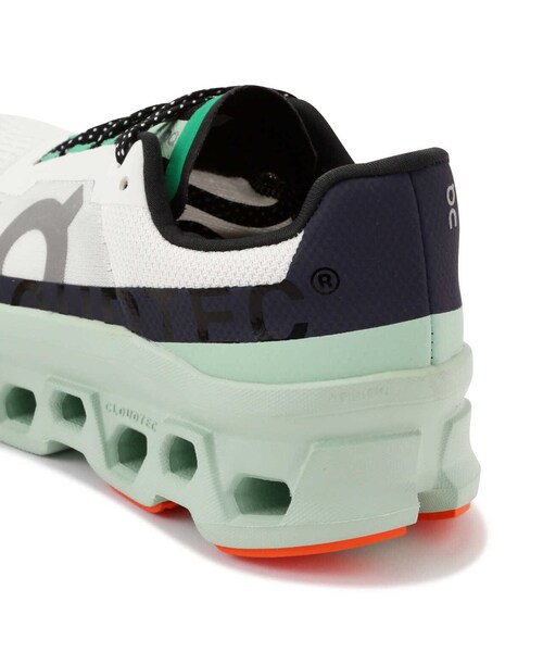 BEAVER(ビーバー)の「On/オン Cloud monster クラウドモンスター スニーカー(シューズ・ホワイト・7/8)」の9枚目の写真