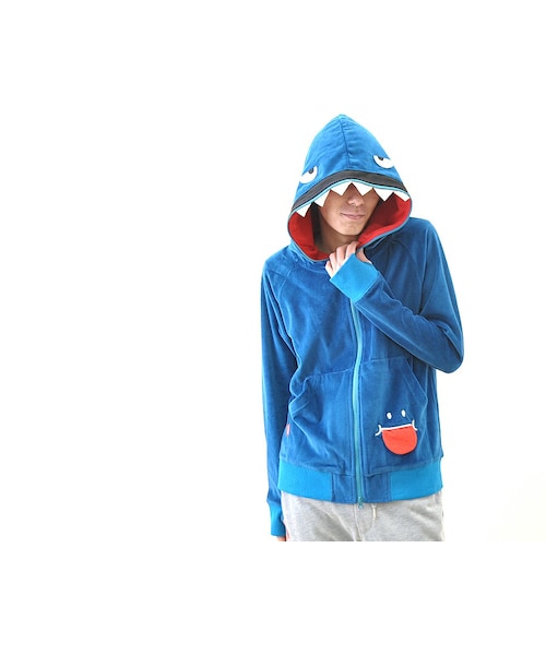 UP SMILE（アップスマイル）の「【WEB直営店限定】シャークアップスマイルパーカー【UPSMILE】（トップス・グレー/ブルー/ブラック/クレイジー・M/L/XL）」の2枚目の写真