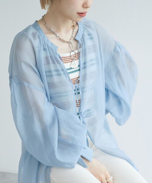 w closet(ダブルクローゼット)の「★先行予約★【前後2WAY】リボンシアーシャツ【4月中旬入荷】(トップス・レディース・オフホワイト/サックス/グレージュ・FREE)」の20枚目の写真