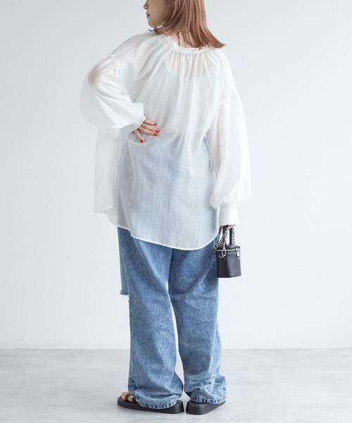 w closet(ダブルクローゼット)の「★先行予約★【前後2WAY】リボンシアーシャツ【4月中旬入荷】(トップス・レディース・オフホワイト/サックス/グレージュ・FREE)」の12枚目の写真