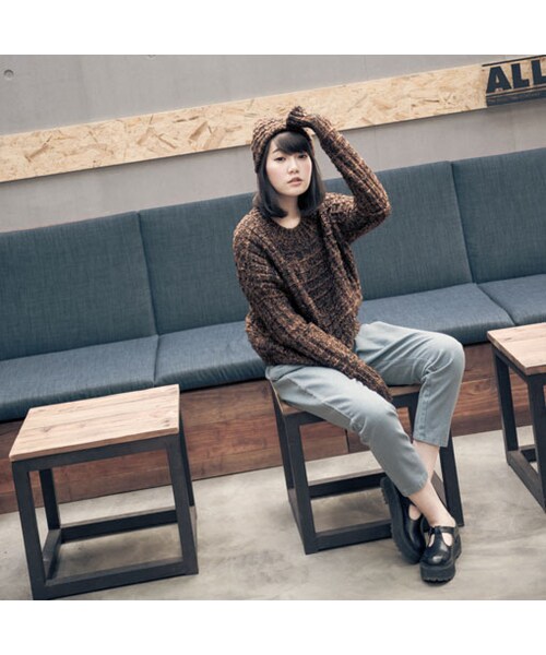 QUEEN SHOP（クイーンショップ）の「壓褶造型高腰拉鍊牛仔長褲 兩色售 S/M（パンツ・レディース・深藍/淺藍・S/M）」の7枚目の写真