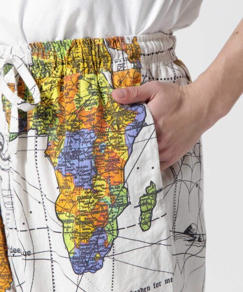 ROYAL FLASH（ロイヤルフラッシュ）の「ＤＷ＿ＰＡＪＡＭＡ ＰＮＴ／ＷＯＲＬＤ ＭＡＰ／（パンツ・ホワイト・M/L/XL）」の6枚目の写真