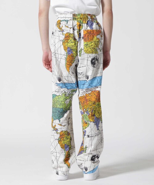 ROYAL FLASH（ロイヤルフラッシュ）の「ＤＷ＿ＰＡＪＡＭＡ ＰＮＴ／ＷＯＲＬＤ ＭＡＰ／（パンツ・ホワイト・M/L/XL）」の4枚目の写真