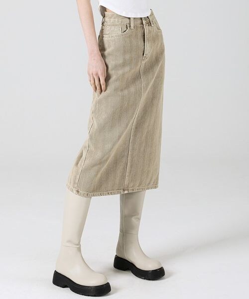 ALAND（エーランド）の「AVANDRESS／Hラインロングスカート（スカート・レディース・チャコール(18)/ベージュ(55)/パープル(90)・S/M）」の2枚目の写真