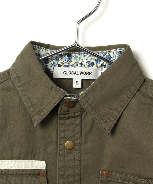 GLOBAL WORK(グローバルワーク)の「【キッズ】ドットボタンシャツ長袖(トップス・キッズ・カーキ78/ライトブルー82・S(90~100cm)/M(100~110cm)/L(110~120cm)/XL(120~130cm))」の4枚目の写真