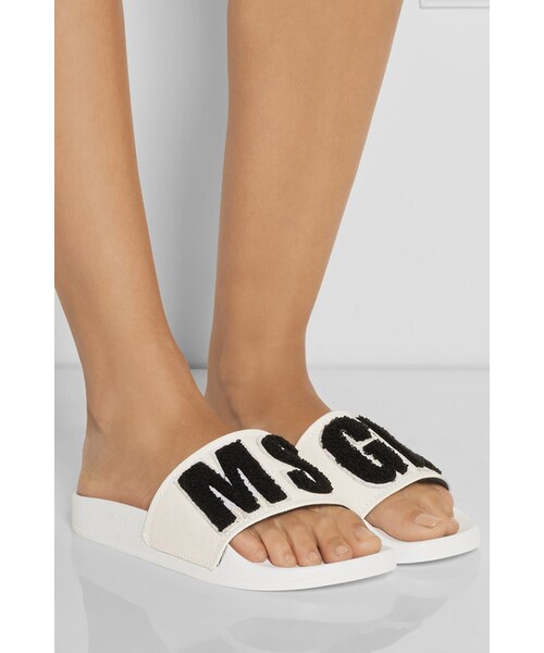 MSGM（エムエスジーエム）の「MSGM Appliquéd rubber, canvas and terry slides（サンダル・レディース・White・IT36/IT35/IT40/IT37/IT38/IT41/IT39）」の4枚目の写真