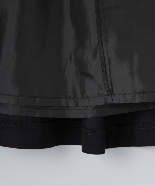 JEANASIS(ジーナシス)の「ツイルタックミモレスカート(スカート・レディース・オフホワイト/ホワイト系ストライプ/ブラック/オレンジ・FREE)」の9枚目の写真