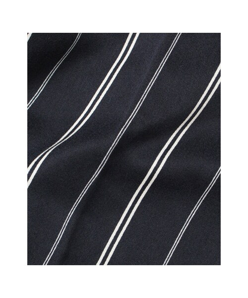 URBAN RESEARCH（アーバンリサーチ）の「PIN STRIPE TAPERED TROUSER（パンツ・レディース・OFF×NAVY/BLACK×OFF・36/38）」の17枚目の写真