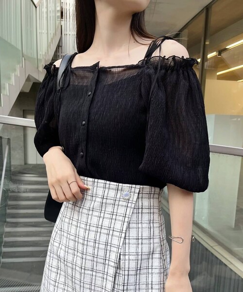 one after another NICE CLAUP（ワンアフターアナザーナイスクラップ）の「しぼしぼマルチTOPS（Tシャツ/カットソー・レディース・アイボリー/ピンク/ブラック/ドット・0）」の2枚目の写真