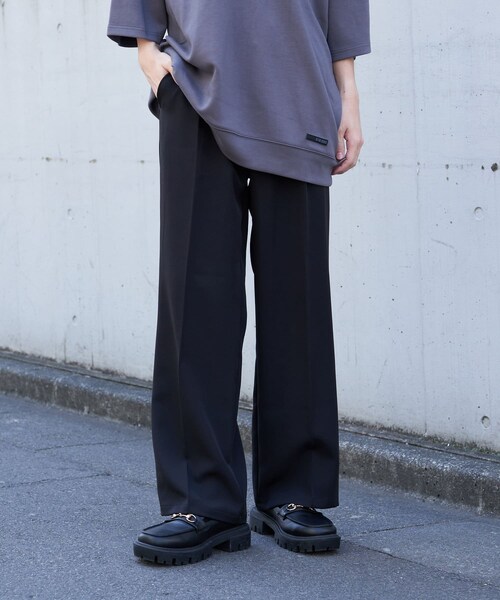 COLONY 2139(コロニートゥーワンスリーナイン)の「ストレッチイージーケアワイドパンツ(Re)(スラックス・メンズ・サックスブルー/チャコールグレー/ブラック/グレージュ・M)」の1枚目の写真