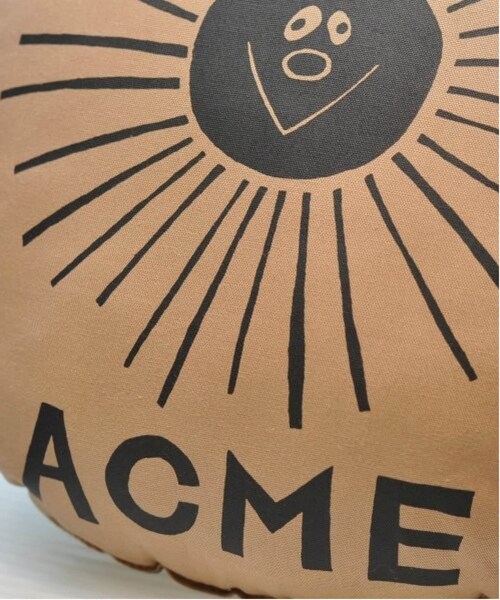 ACME FURNITURE（アクメファニチャー）の「HANAI YUSUKE CUSHION 1