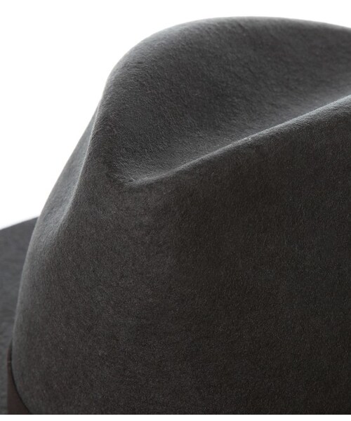 ADAM ET ROPE'（アダムエロペ）の「ウールフェルト中折れ（帽子・レディース・グレー/オフホワイト・M）」の6枚目の写真