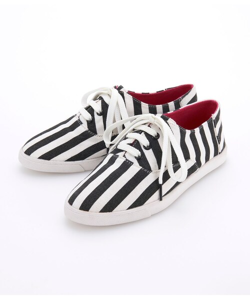 PEACH JOHN（ピーチジョン）の「ＰＪ／レースアップフラットスニーカー（シューズ・レディース・ブラック/ホワイト/グレー/ストライプ/ドット・S/M/L）」の3枚目の写真