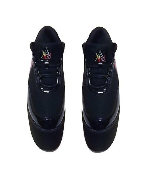 YRU（-）の「QOZMO（シューズ・レディース・BLACK）」の3枚目の写真