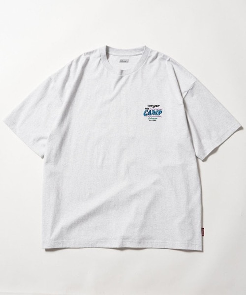 COLEMAN（コールマン）の「別注 ランタン バックプリントTシャツ（その他・メンズ・ホワイト/グレー/チャコールグレー/オリーブ・M）」の3枚目の写真
