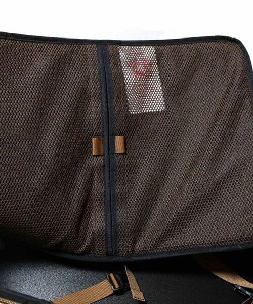 NATAL DESIGN(ネイタルデザイン)の「WELL DONE CASE / ウェルダンケース(その他・カモフラージュ/ボーダー/ストライプ・ONE SIZE)」の4枚目の写真