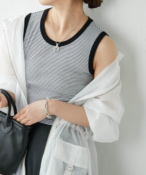 COLLAGE GALLARDAGALANTE(コラージュガリャルダガランテ)の「【Miller/ミラー】タンク(タンクトップ・レディース・ブルー/ホワイト・F)」の1枚目の写真