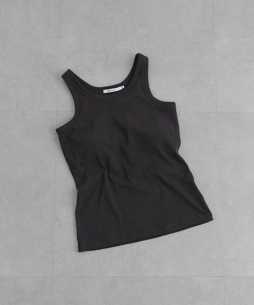 COLONY 2139（コロニートゥーワンスリーナイン）の「カップ付リブタンクトップ（タンクトップ・レディース・ホワイト/ブラック/チャコールグレー/グリーン/イエロー・S/M）」の2枚目の写真