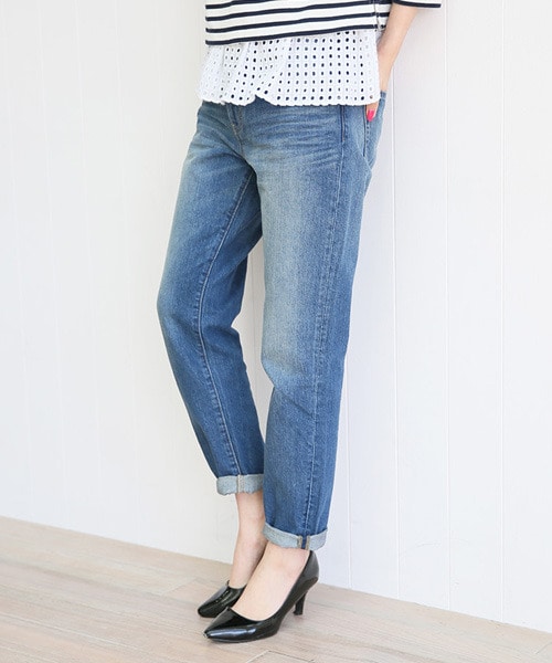 LOWRYS FARM（ローリーズファーム）の「ボーイフレンドデニムパンツ（パンツ・レディース・オフ/ライトブルー/ブルー・Ｓ/Ｍ/Ｌ）」の3枚目の写真