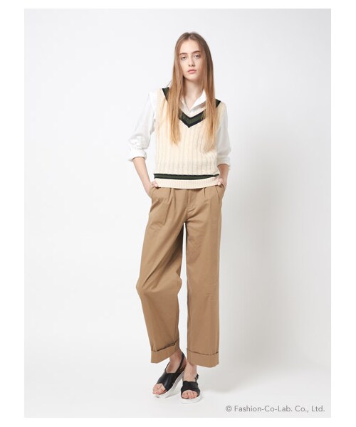 DRWCYS（ドロシーズ）の「ハイウエストチノパンツ（パンツ・レディース・ホワイト/ベージュ/ネイビー・M）」の10枚目の写真