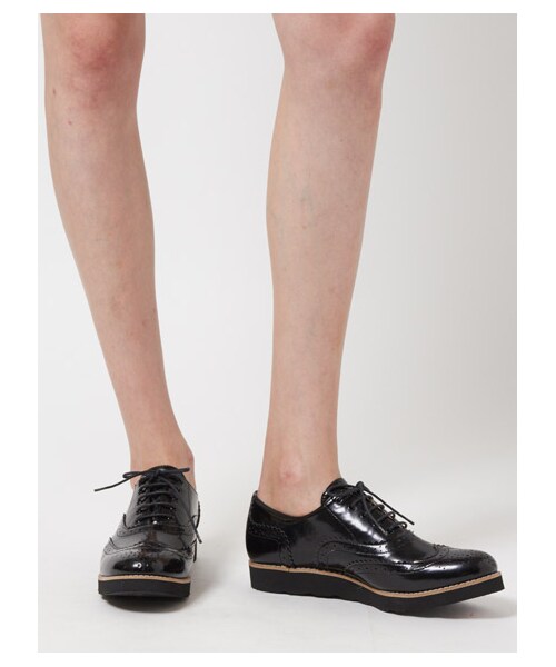 DRWCYS（ドロシーズ）の「ウィングチップシューズ（シューズ・レディース・ブラック/ホワイト/シルバー・M/L）」の8枚目の写真