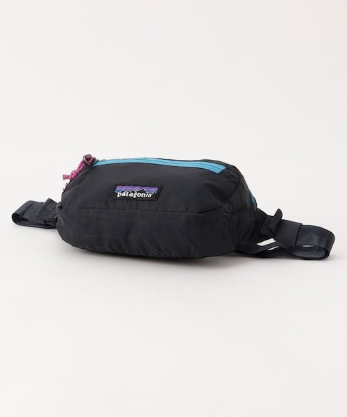 patagonia(パタゴニア)の「Ultralight Black Hole Mini Hip Pack / ウルトラライトブラックホールミニヒップバック / 49447【限定展開】(バッグ・メンズ・ブラック/ネイビー・FREE)」の3枚目の写真