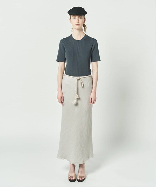 CALMER(カルメール)の「IRISHリネンスカート(スカート・ブラック/(001)/1/残り3点/2/在庫あり)」の2枚目の写真