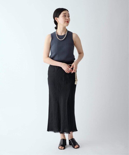 CALMER(カルメール)の「IRISHリネンスカート(スカート・ブラック/(001)/1/残り3点/2/在庫あり)」の12枚目の写真