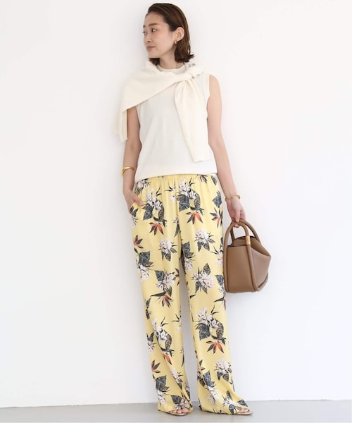 新品MUSE de Deuxieme Classe シルク混クロップドパンツ36 新品MUSE de Deuxieme Classe シルク混クロップドパンツ36
