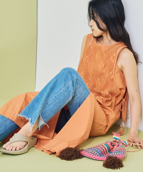 CIAOPANIC TYPY(チャオパニックティピー)の「【india】レースベスト付き配色ステッチキャミワンピース(ワンピース/ドレス・レディース・ホワイト/オレンジ/ブルー/ブラック・ONE)」の1枚目の写真